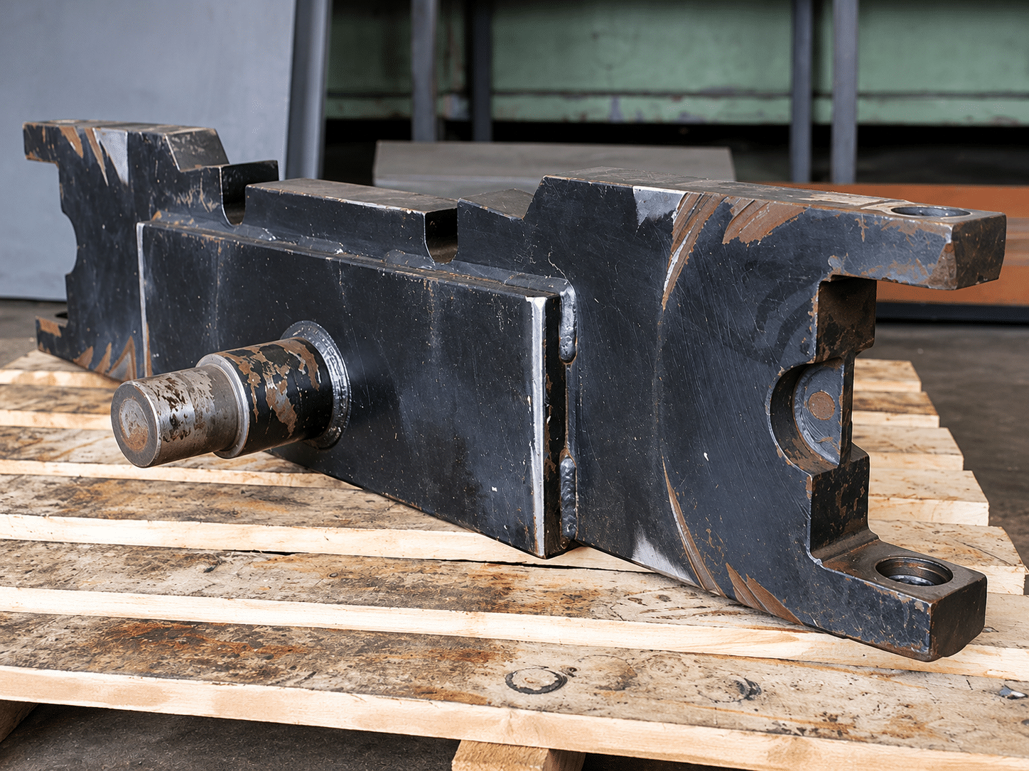 Ремонт шкворня погрузчика DOOSAN G70S-5
