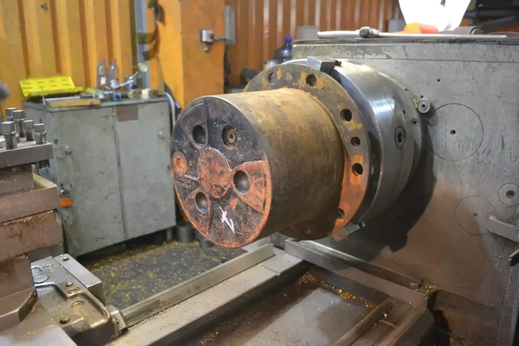 Ремонт ступиц колесного экскаватора Hitachi ZX180W