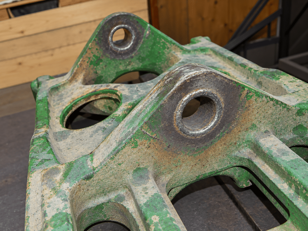 Восстановление посадочных мест моста и каретки John Deere