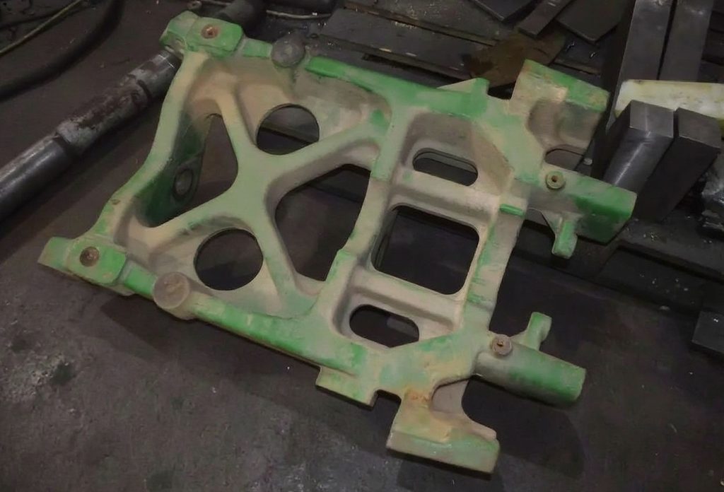 Восстановление посадочных мест моста и каретки John Deere
