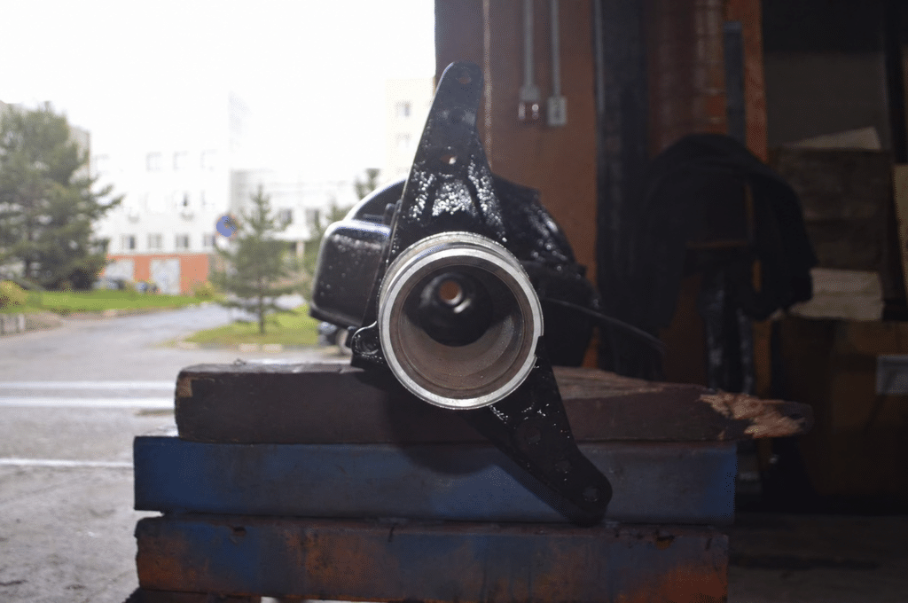 Ремонт моста перронного автобуса COBUS 3000