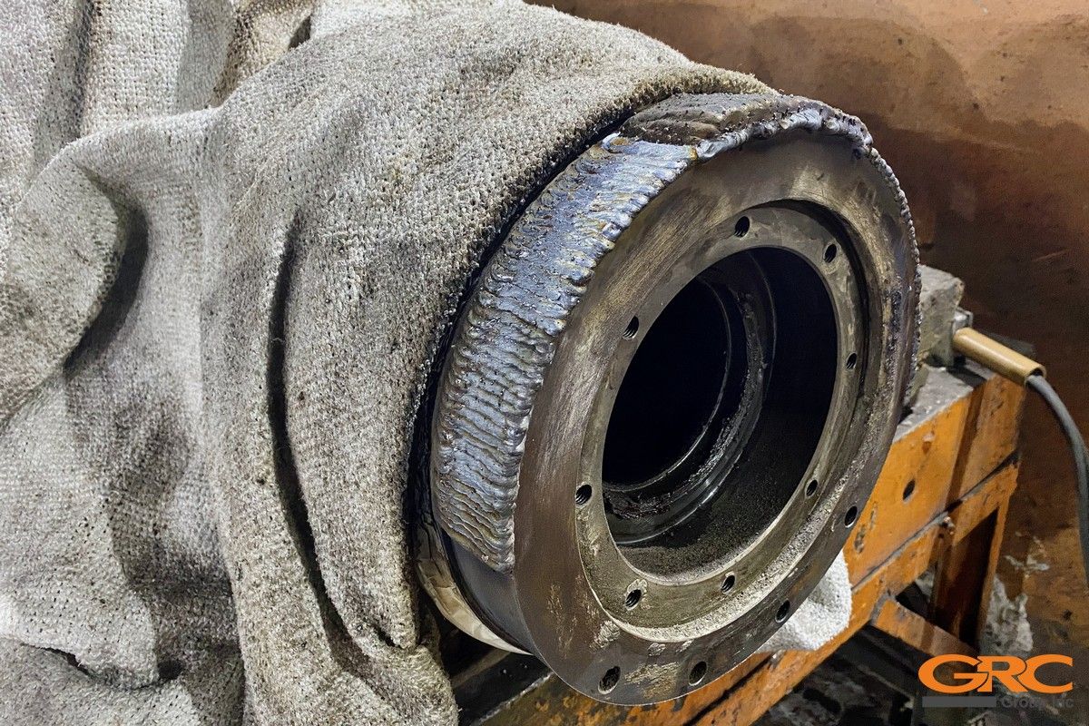 Ремонт сочленения самосвала VOLVO A35D