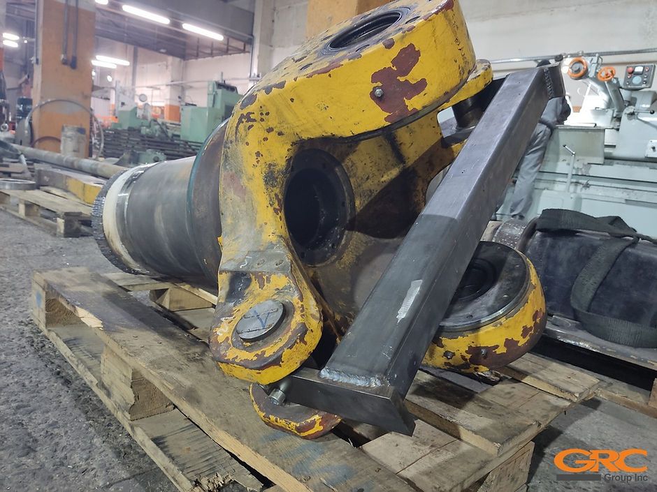 Ремонт сочленения самосвала VOLVO A35D
