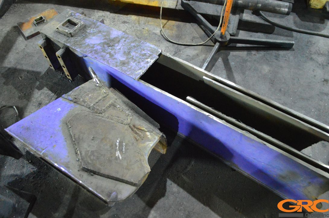 Ремонт стрелы Komatsu PC-120
